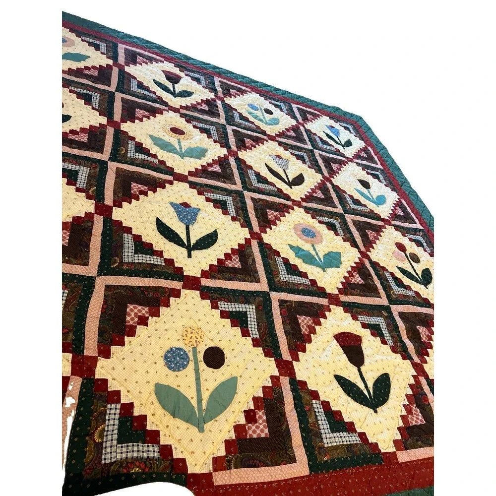 Pristine Vtg 1970s Handmade Tulip Log Cabin Quilt Hand Tied Full/Queen 80x80